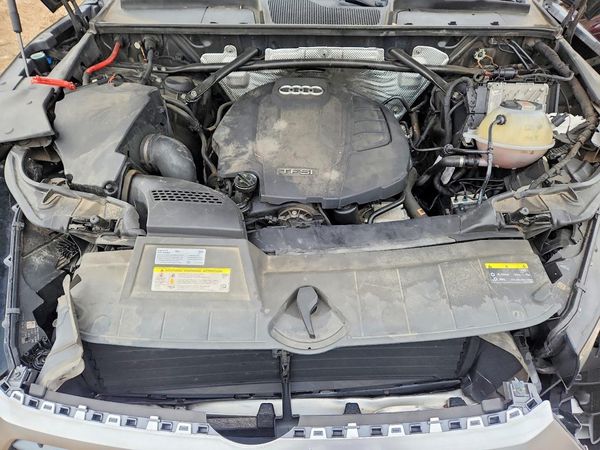 2018 AUDI Q5 quattro Premium Plus