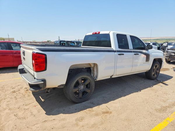 2017 CHEVROLET SILVERADO Custom
