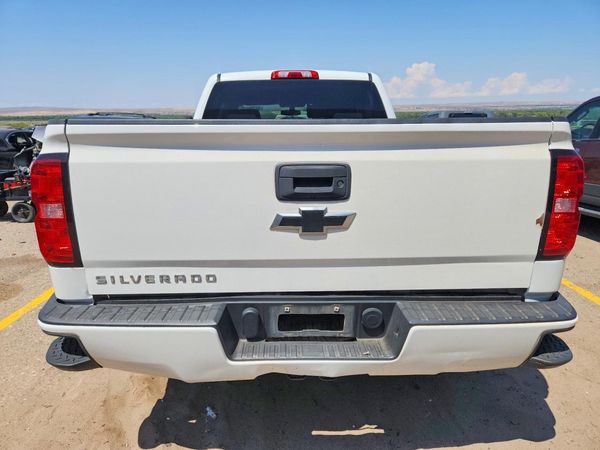 2017 CHEVROLET SILVERADO Custom