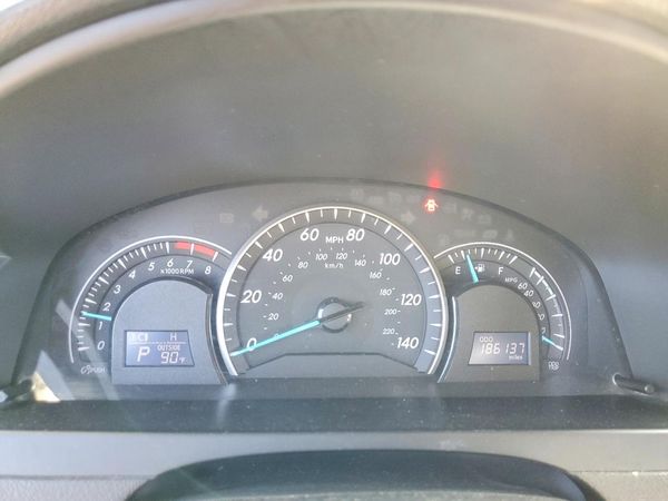 2012 TOYOTA CAMRY