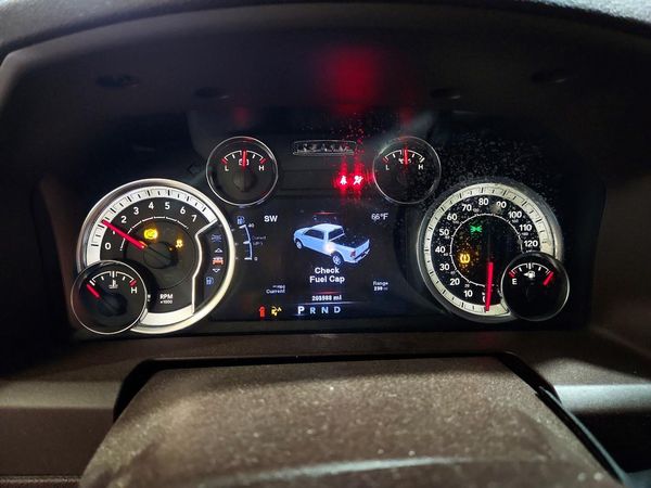 2013 RAM 1500 SLT