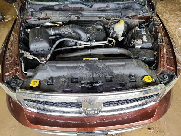 2013 RAM 1500 SLT