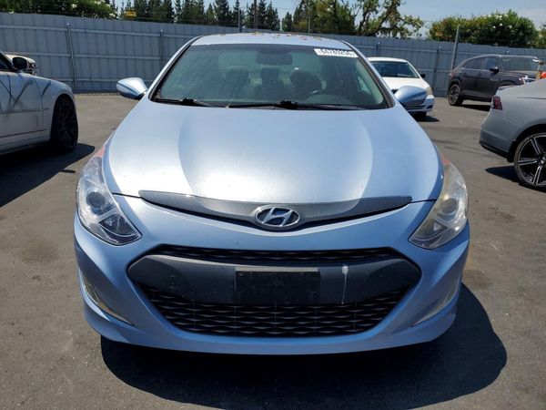 2012 HYUNDAI SONATA Middle level