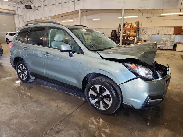 2018 SUBARU FORESTER Premium+CWP