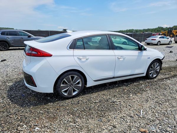2018 HYUNDAI IONIQ Limited (HEV)