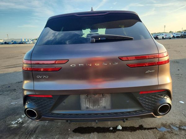 2022 GENESIS GV70
