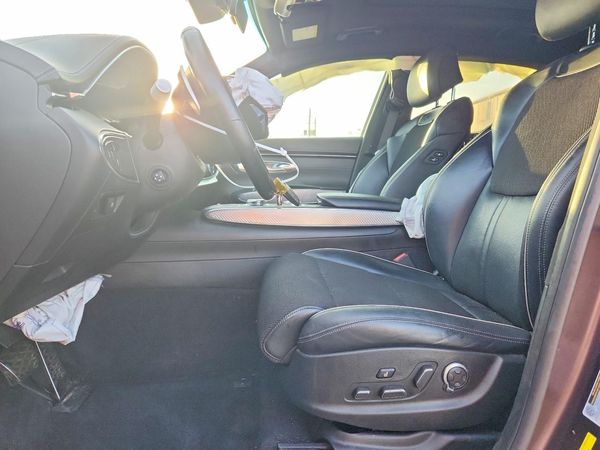 2022 GENESIS GV70