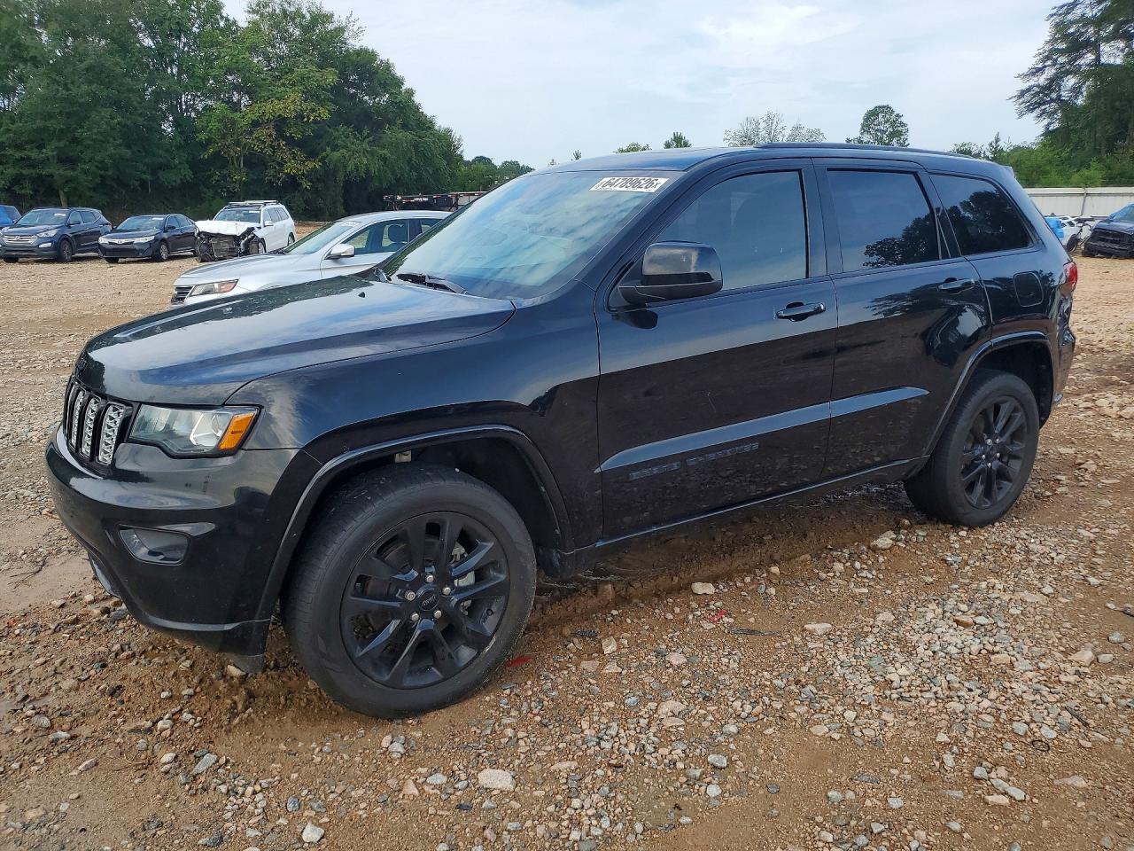 2018 JEEP GRAND CHEROKEE LAREDO 4X4