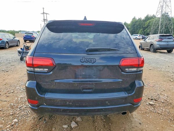 2018 JEEP GRAND CHEROKEE LAREDO 4X4