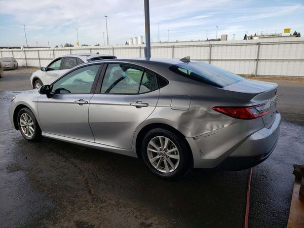 2025 TOYOTA CAMRY