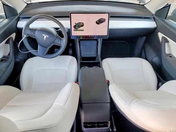 2021 TESLA MODEL Y