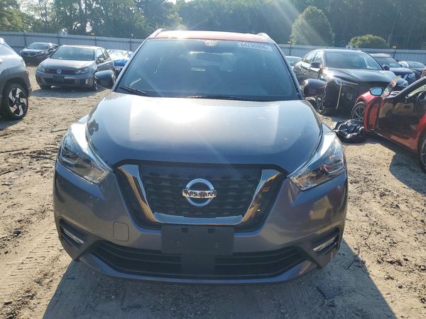 2020 NISSAN KICKS