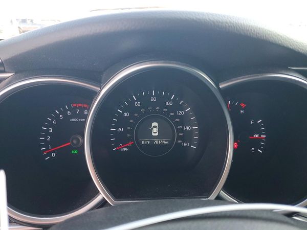 2015 KIA OPTIMA GL - Middle-low