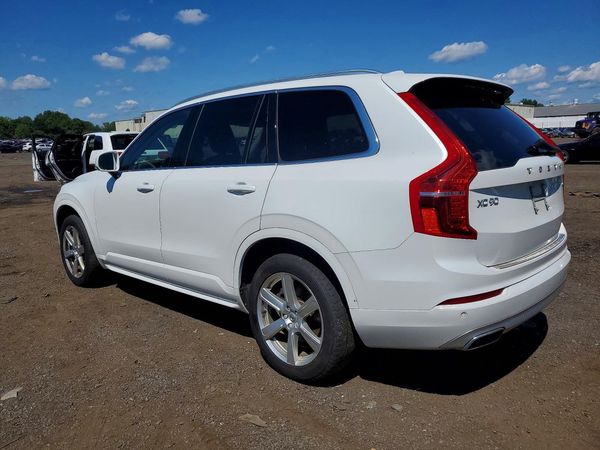 2020 VOLVO XC90 Momentum — DSRA