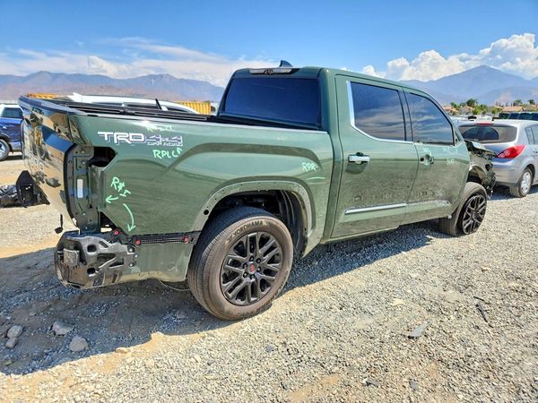 2023 TOYOTA TUNDRA