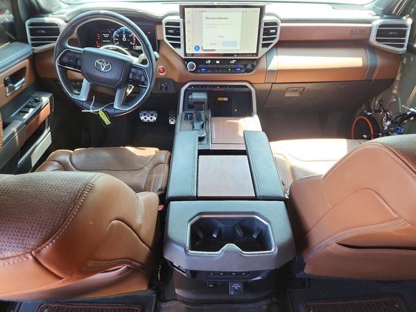 2023 TOYOTA TUNDRA