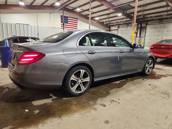 2017 MERCEDES-BENZ E E300-4M