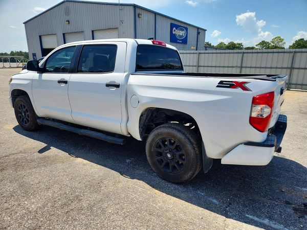 2020 TOYOTA TUNDRA SR5 Grade