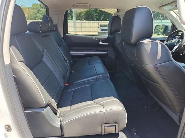 2020 TOYOTA TUNDRA SR5 Grade