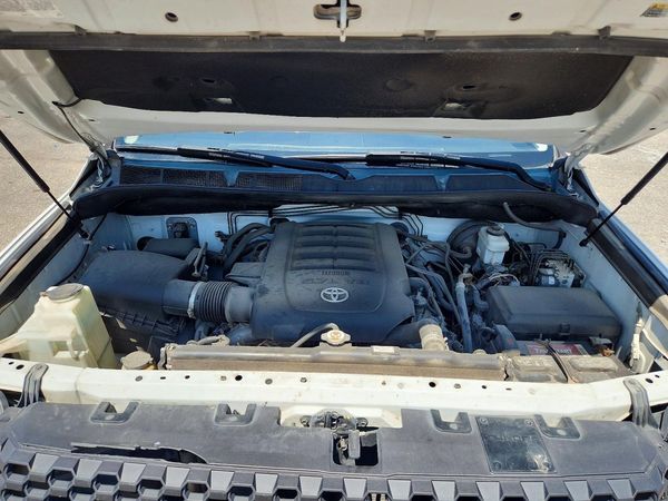 2020 TOYOTA TUNDRA SR5 Grade