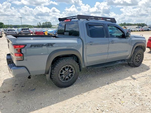 2023 NISSAN FRONTIER Crew Cab