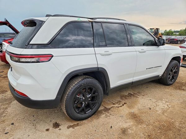 2025 JEEP GRAND CHEROKEE