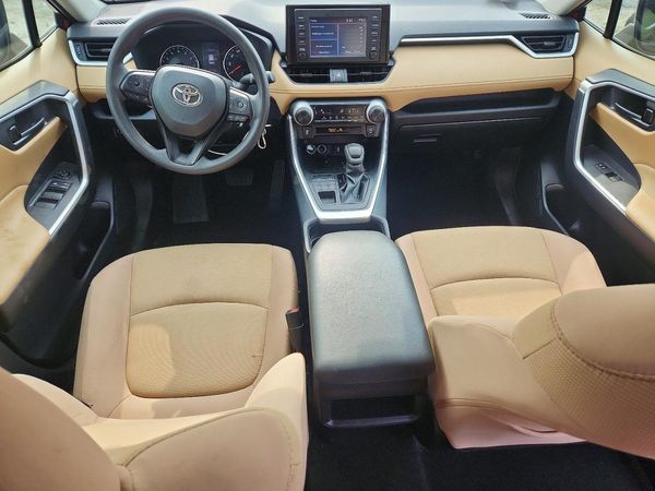 2019 TOYOTA RAV4