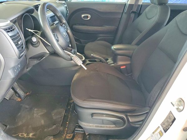2015 KIA SOUL GL(Middle-low grade)