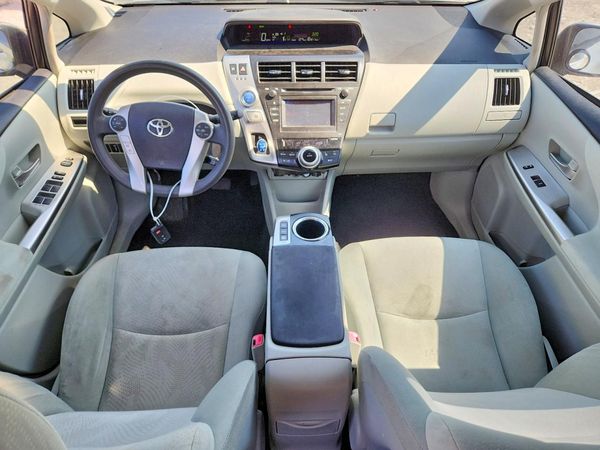 2012 TOYOTA PRIUS V TW