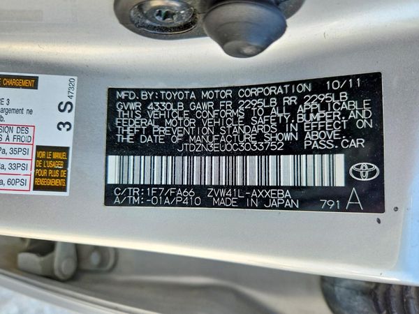 2012 TOYOTA PRIUS V TW