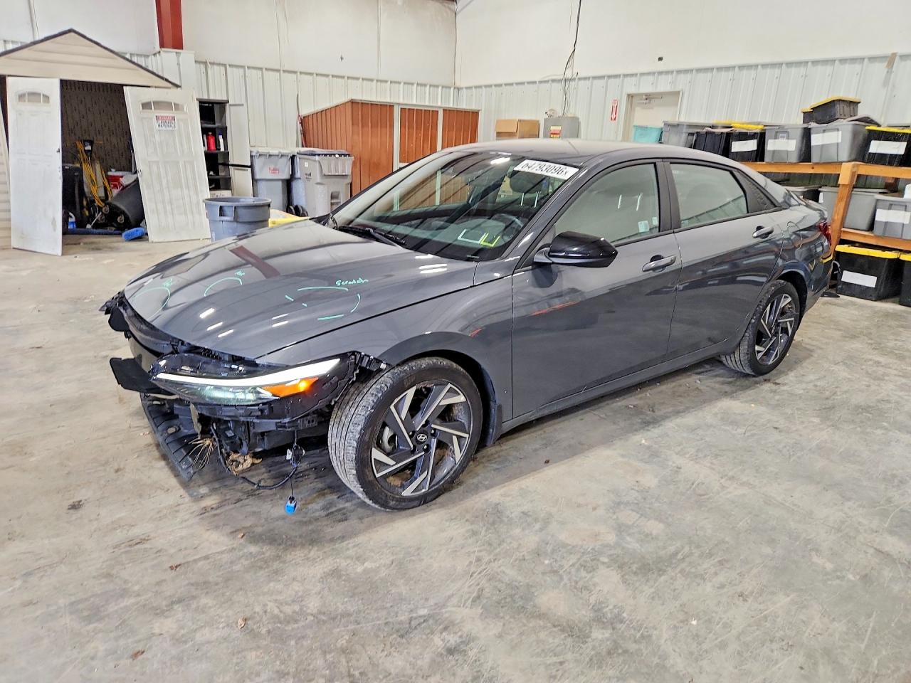 2025 HYUNDAI ELANTRA