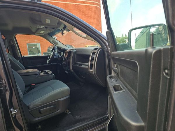 2019 RAM 1500 CLASSIC Tradesman, ST