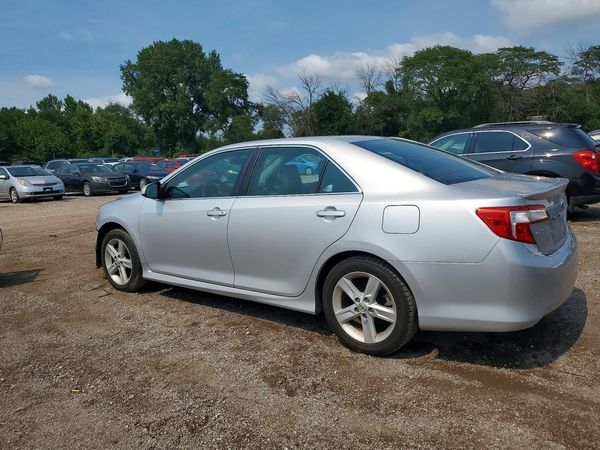 2014 TOYOTA CAMRY