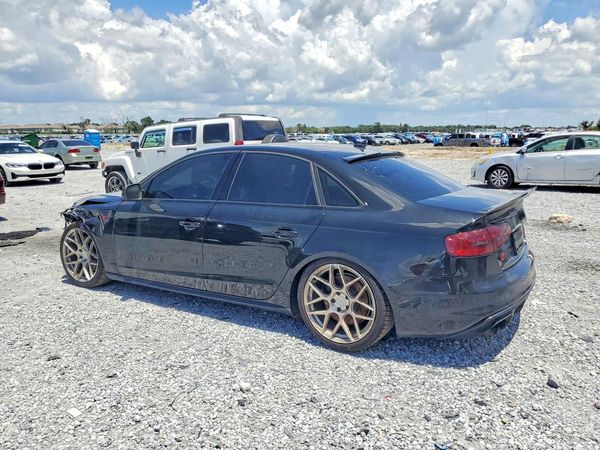 2015 AUDI S4 quattro Premium Plus