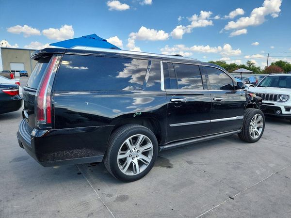 2015 CADILLAC ESCALADE