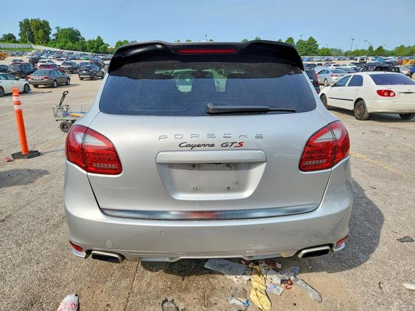2012 PORSCHE CAYENNE