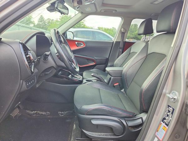 2023 KIA SOUL GT Line — DENT