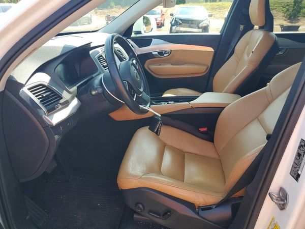 2016 VOLVO XC90 SV42 Momentum