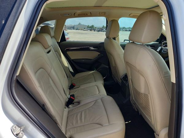 2016 AUDI Q5 quattro Premium Plus
