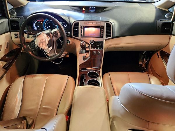 2014 TOYOTA VENZA XLE