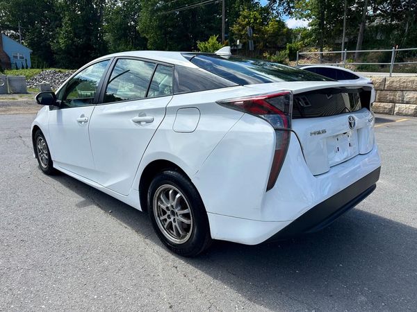 2018 TOYOTA PRIUS One/Two