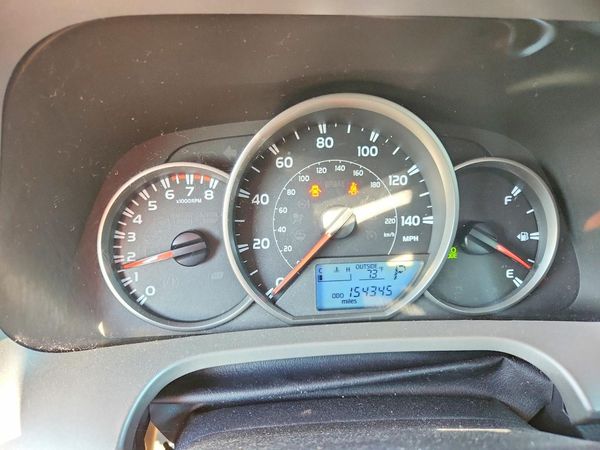 2016 TOYOTA RAV4 LE (X Grade)