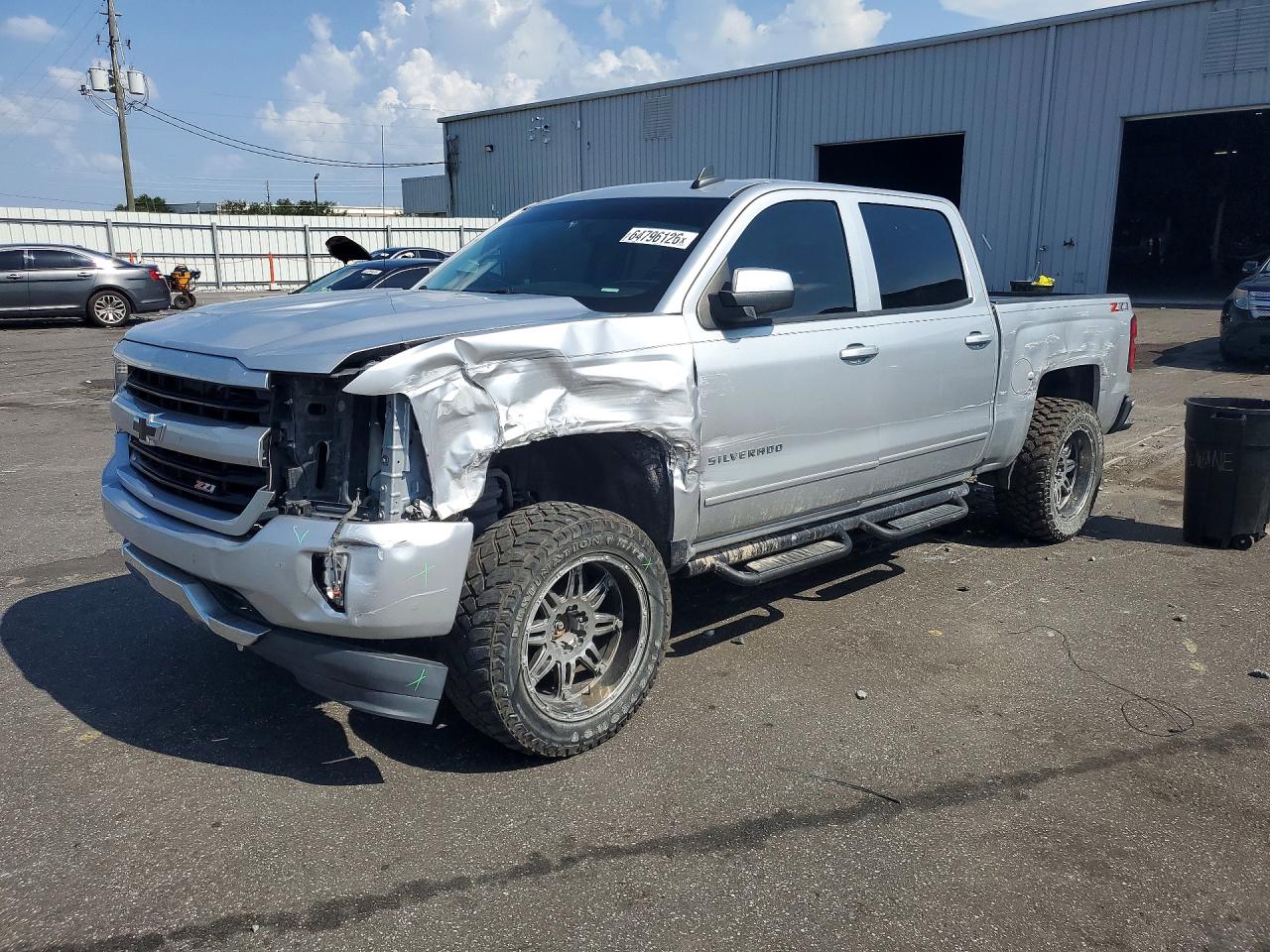 2018 CHEVROLET SILVERADO LT