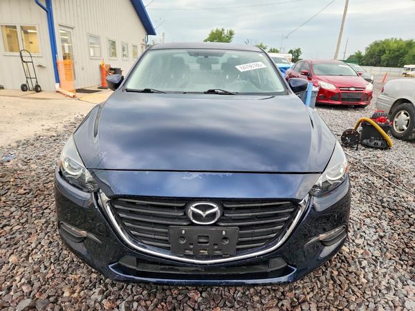 2017 MAZDA 3 Sport