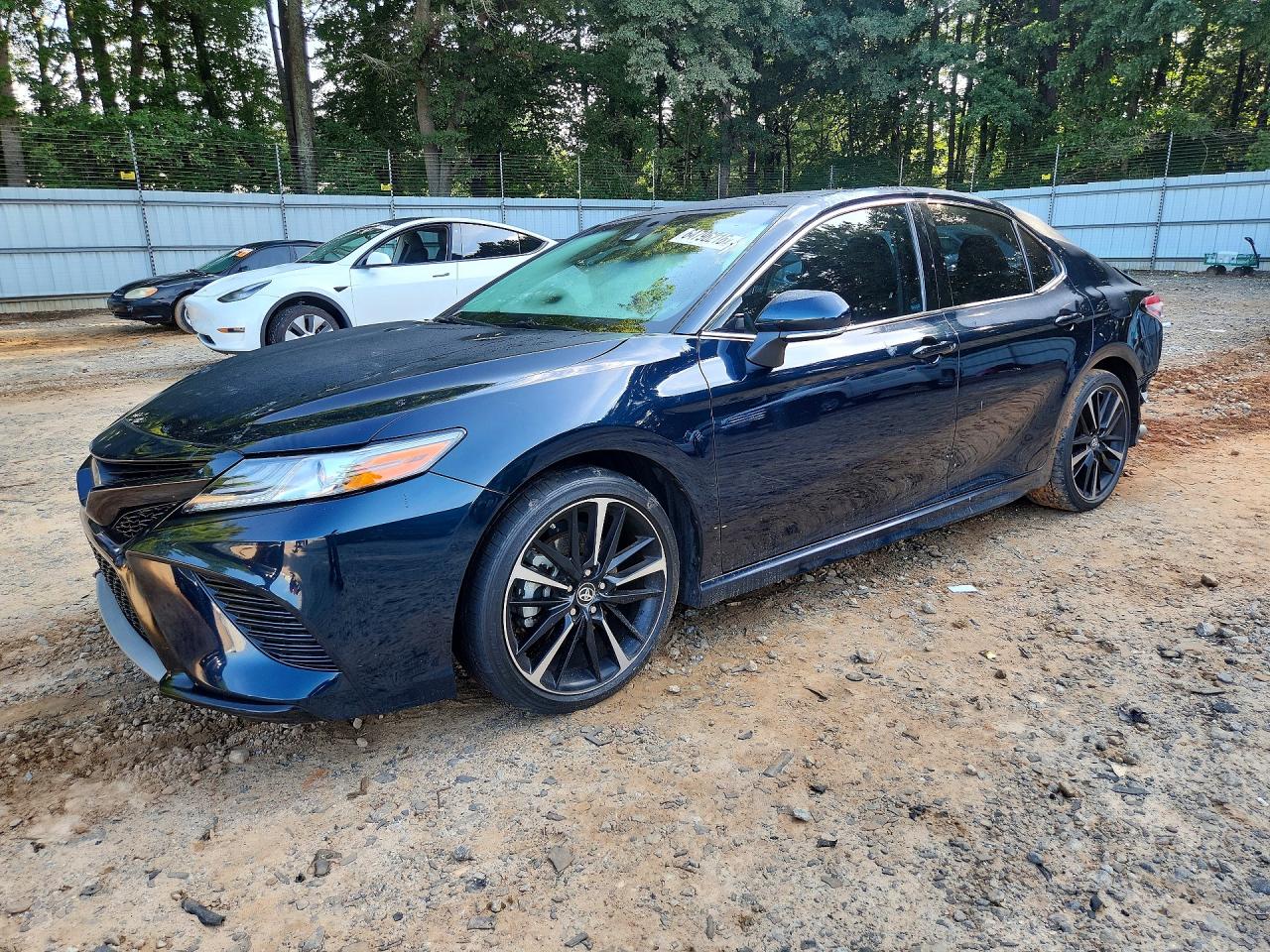 2019 TOYOTA CAMRY XSE