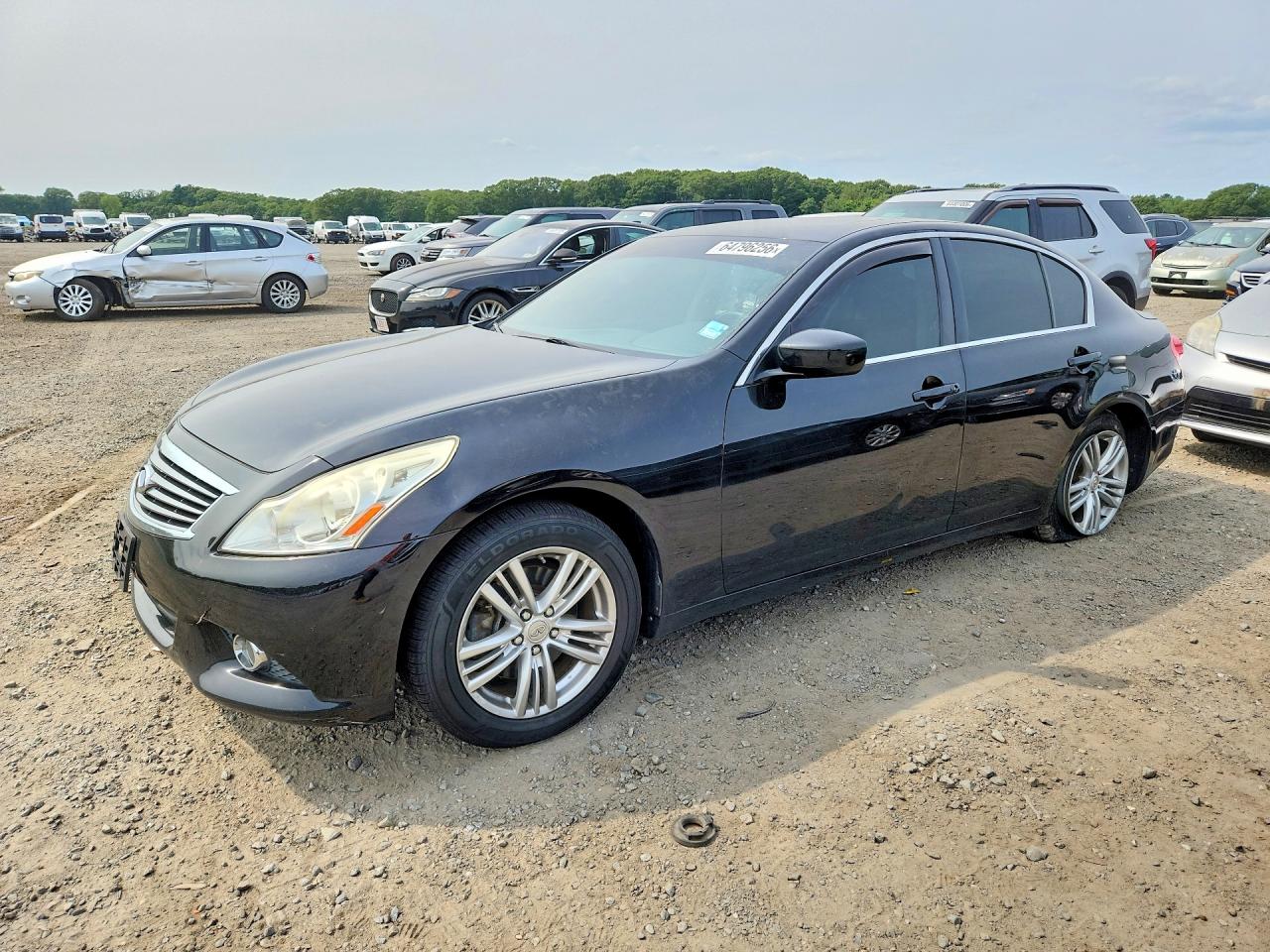 2013 INFINITI G37