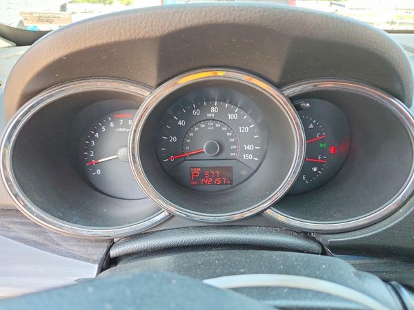 2013 KIA SORENTO Base / LX