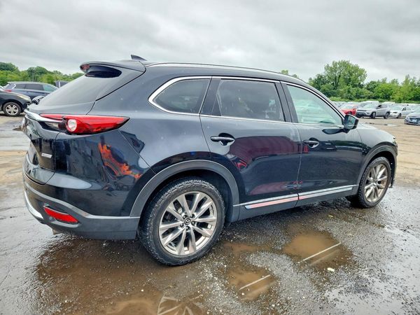 2018 MAZDA CX-9