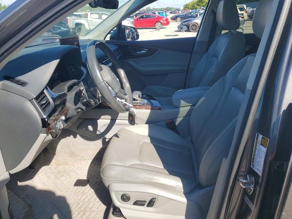 2019 AUDI Q7 quattro Prestige
