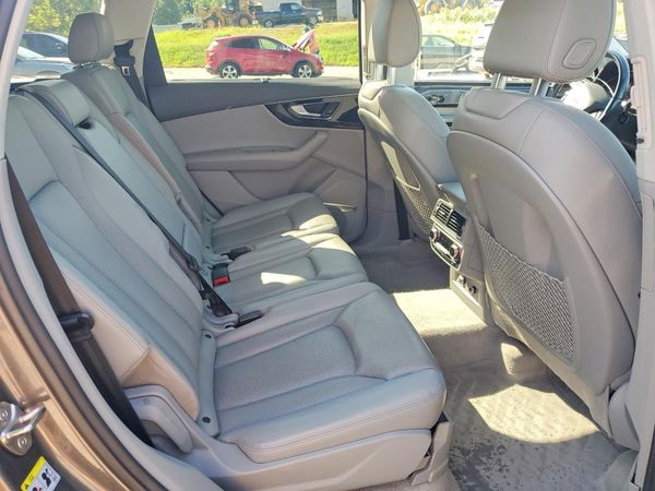 2019 AUDI Q7 quattro Prestige